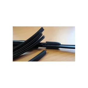 Longeron en « T » pour montage voilure – pack 1mt – noir